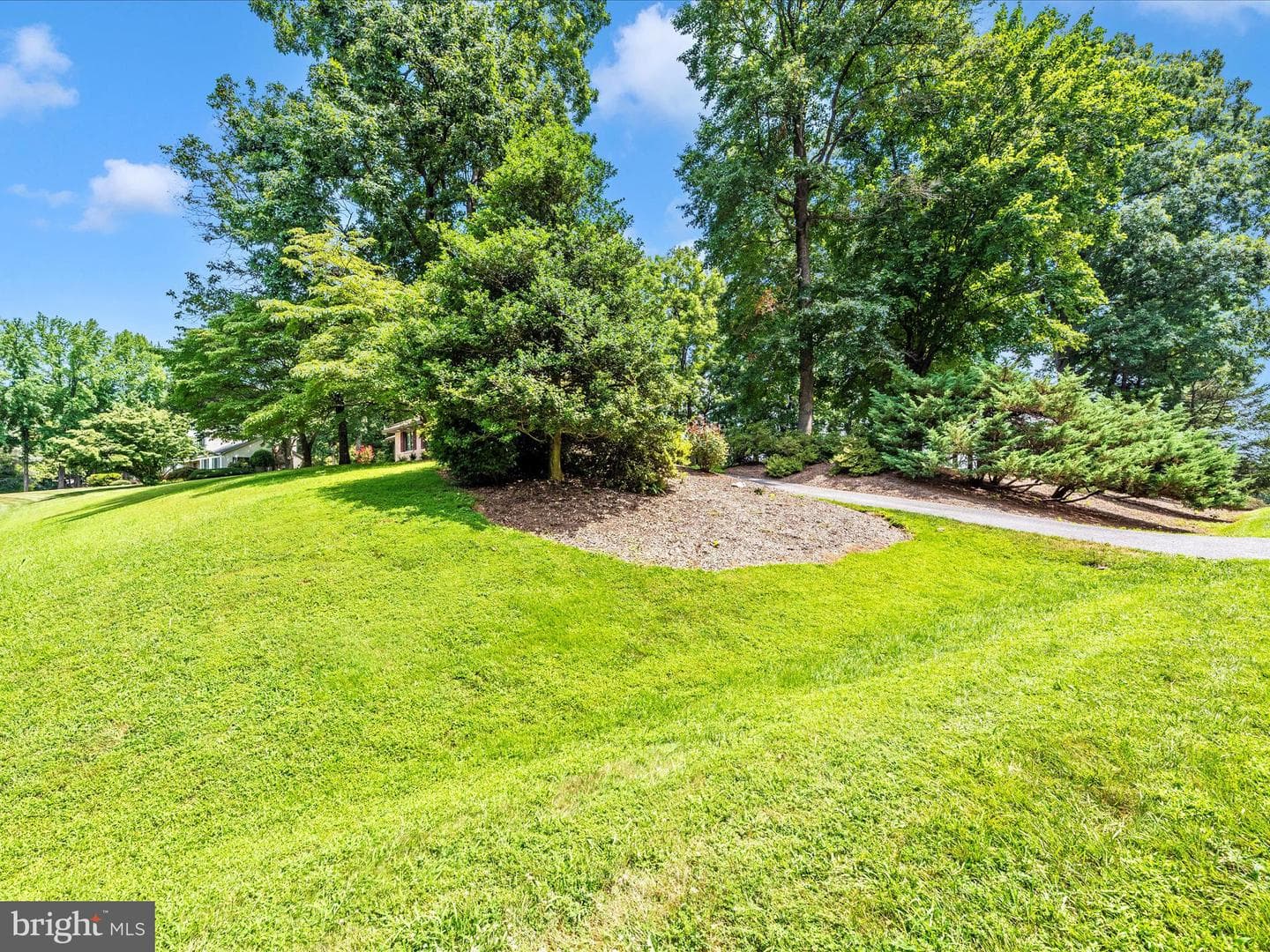 5018 Camelback Lane photo 34