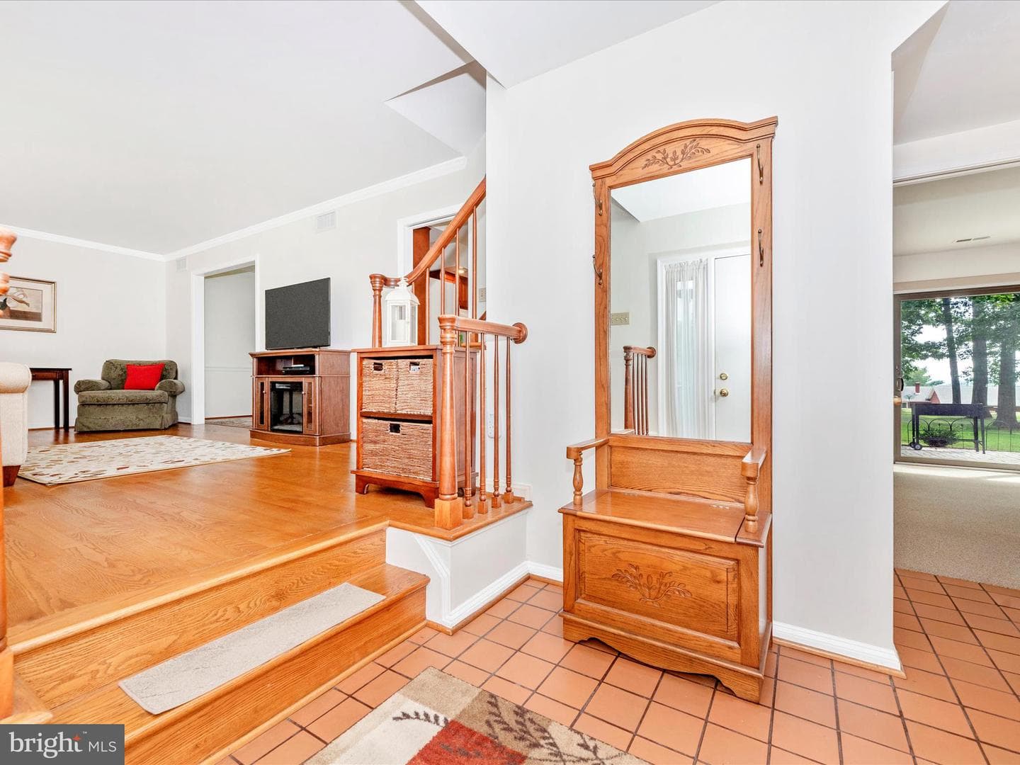 5018 Camelback Lane photo 4