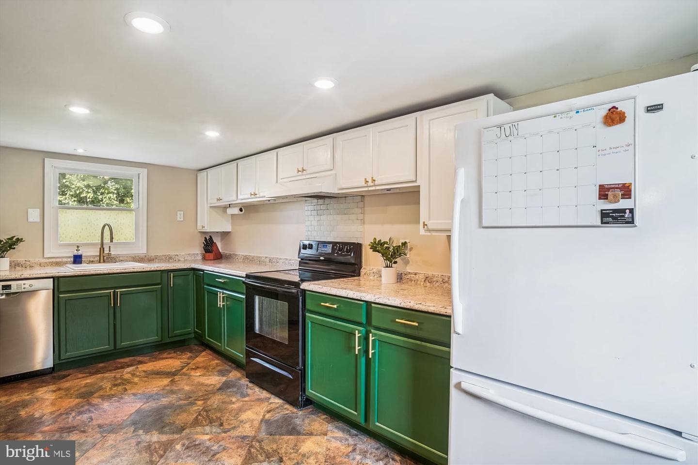 6230 Manor Woods Road photo 10