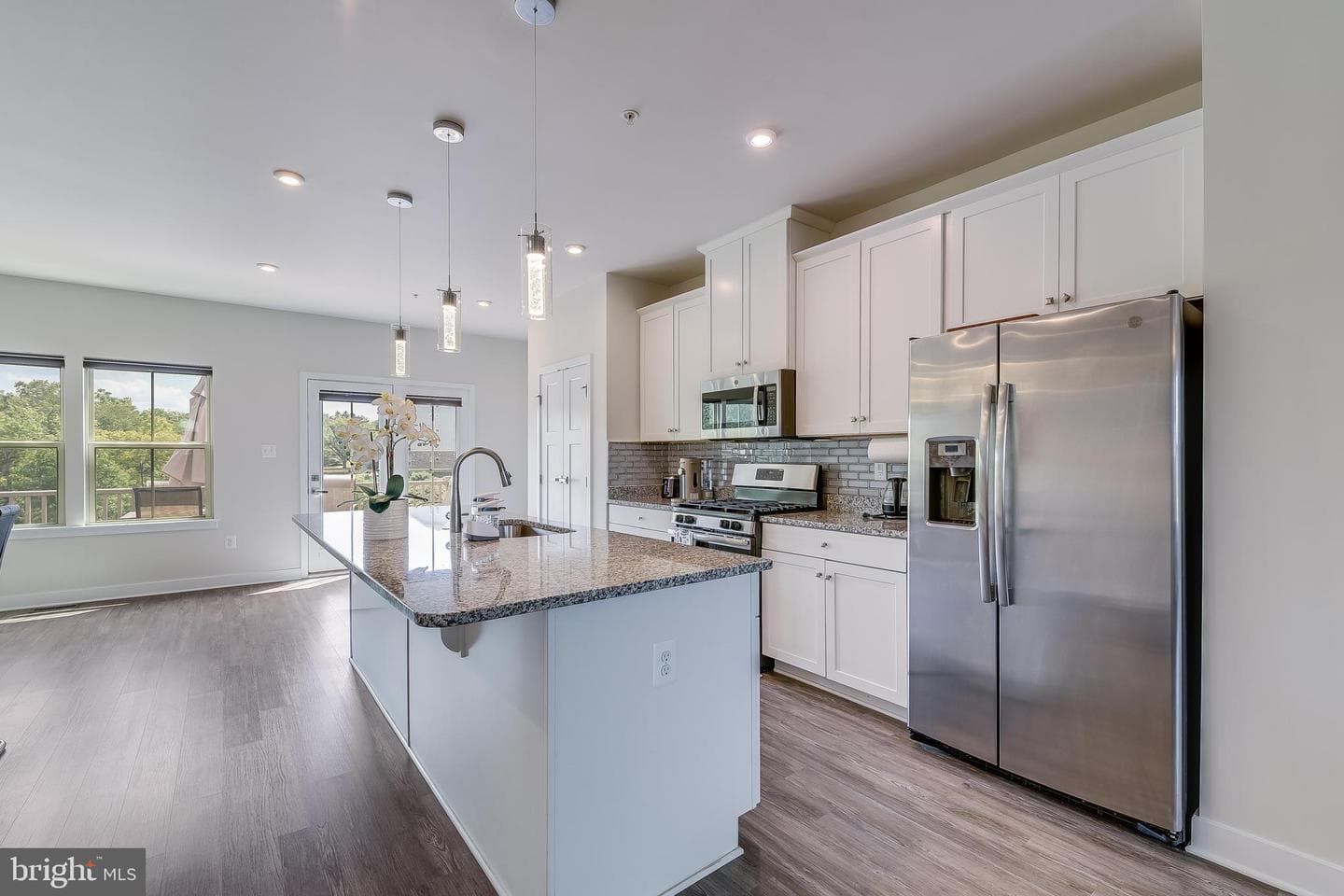 5851 Pecking Stone Street