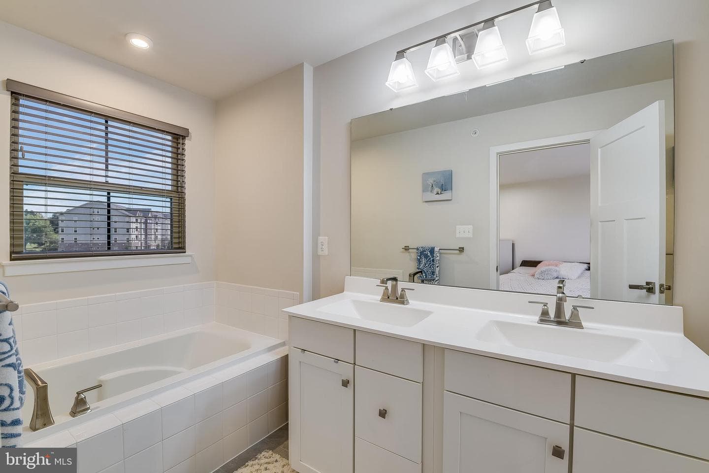 5851 Pecking Stone Street photo 15