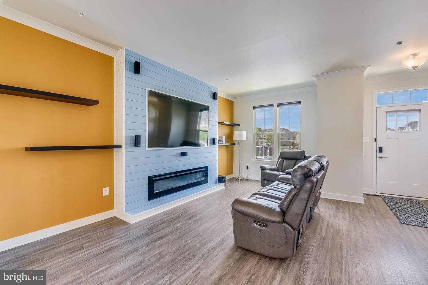 5851 Pecking Stone Street photo 4