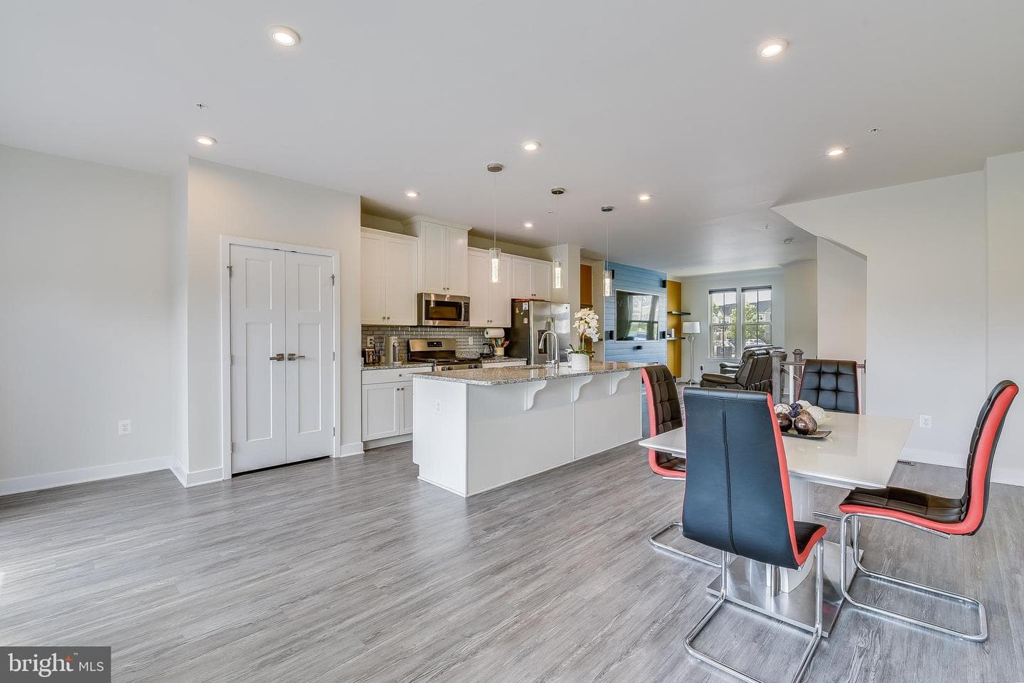 5851 Pecking Stone Street photo 7