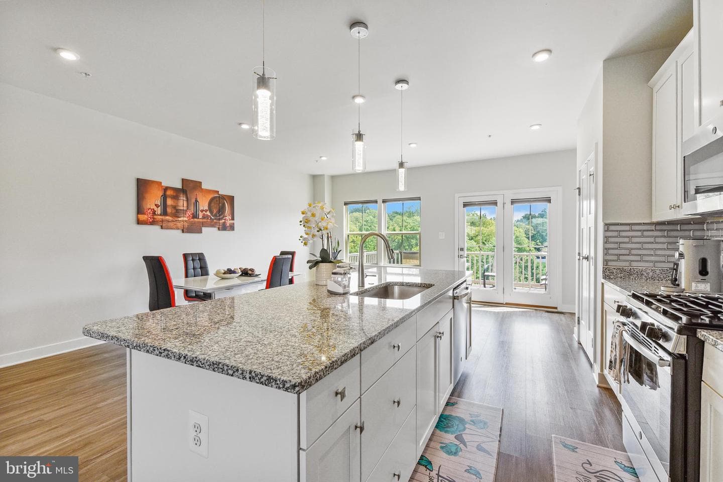 5851 Pecking Stone Street photo 9
