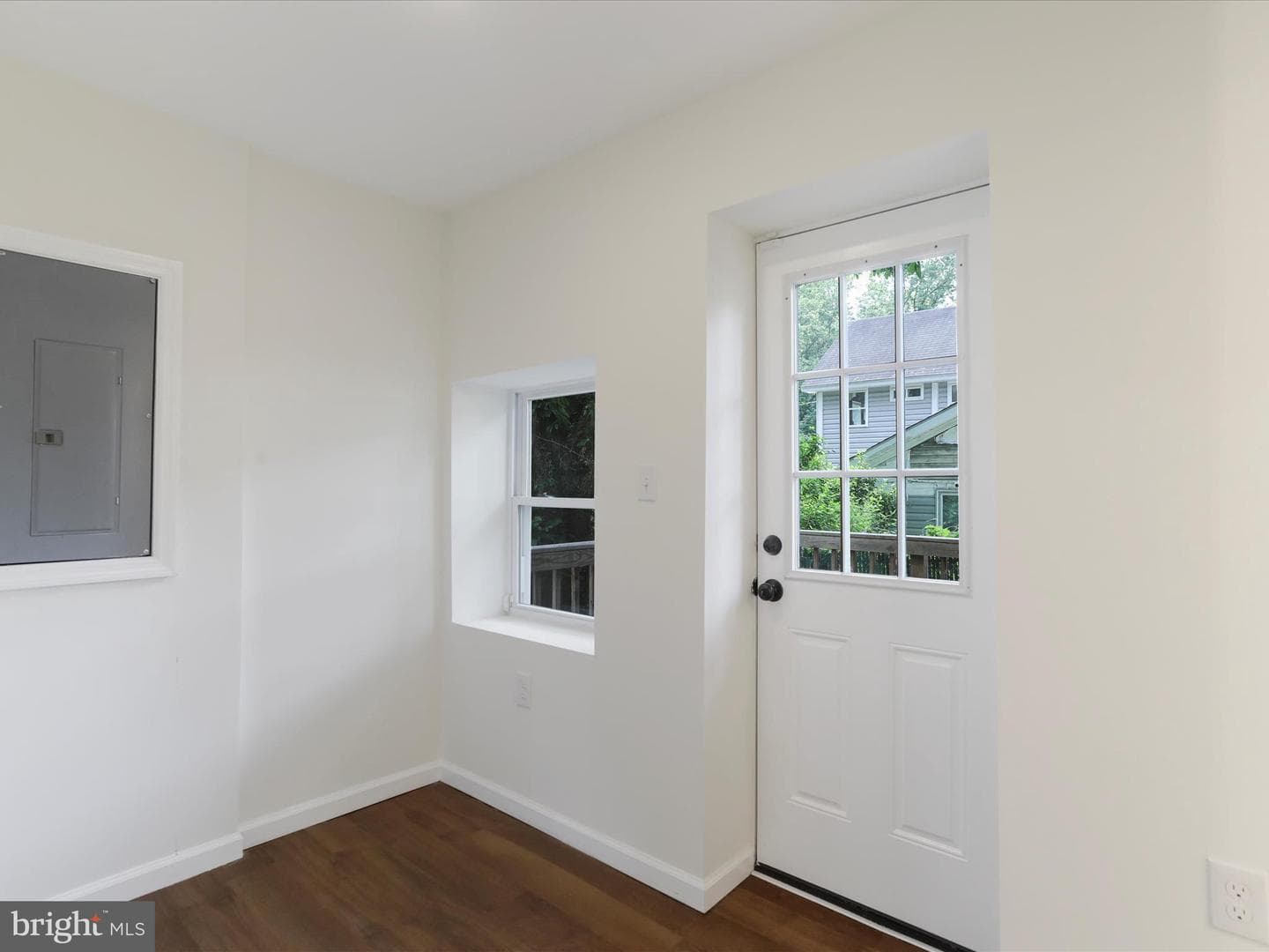 245 Knoxville Road photo 16