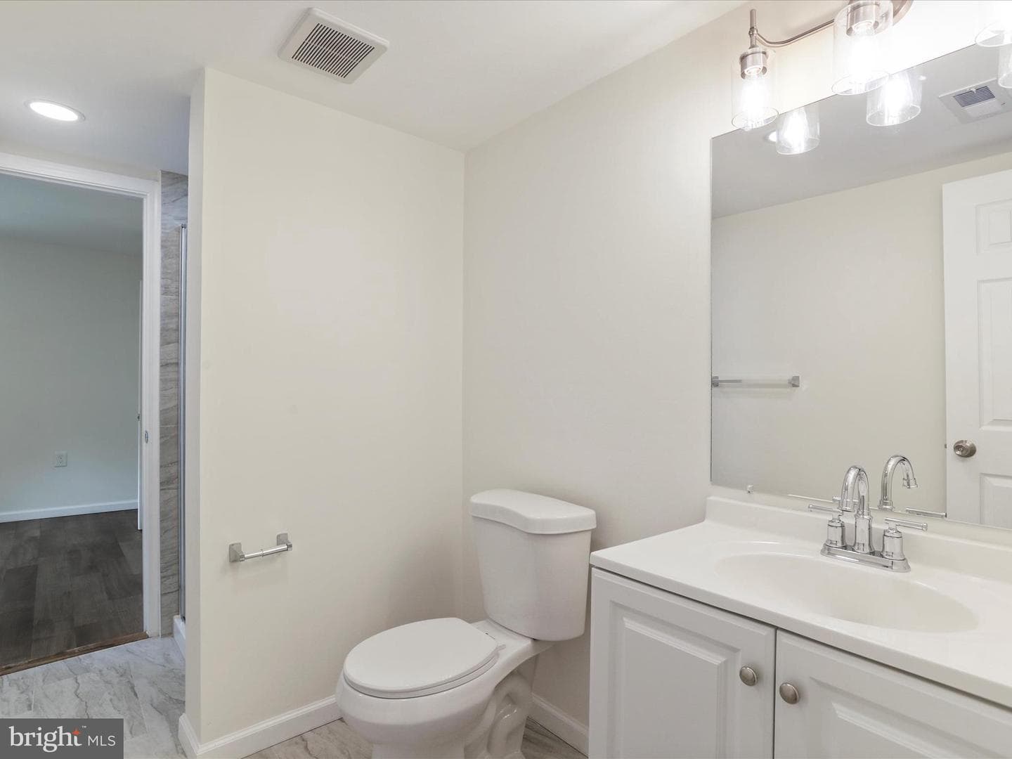 245 Knoxville Road photo 18