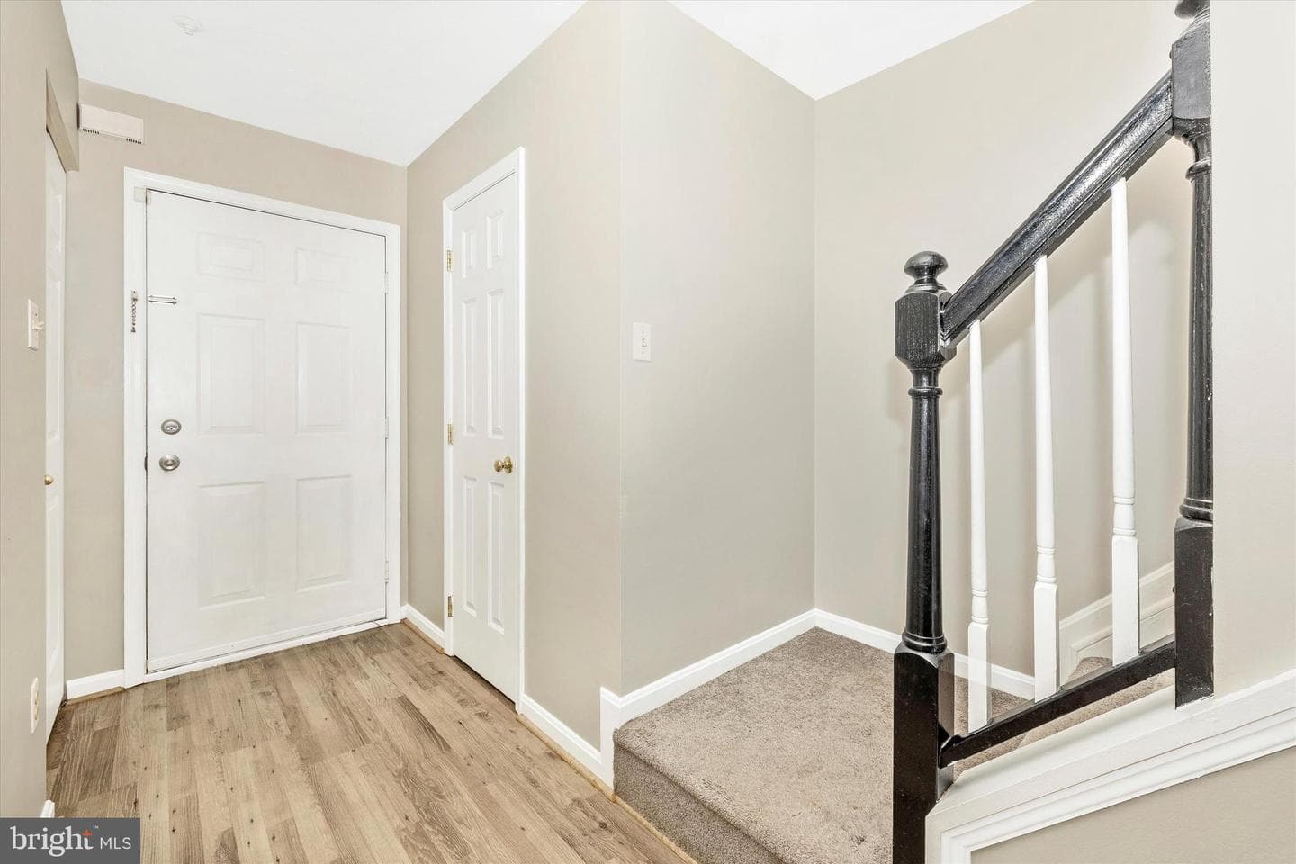 5655 Tessie Court photo 18