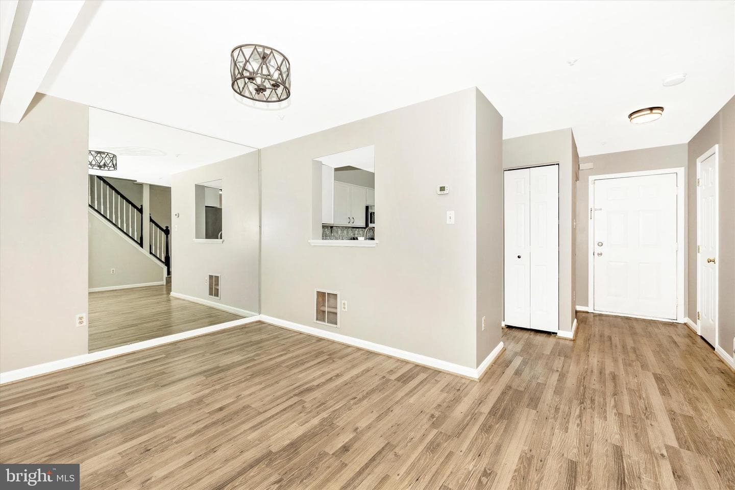 5655 Tessie Court photo 23