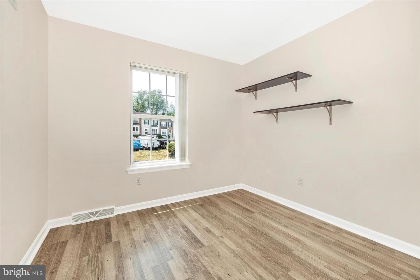 5655 Tessie Court photo 33
