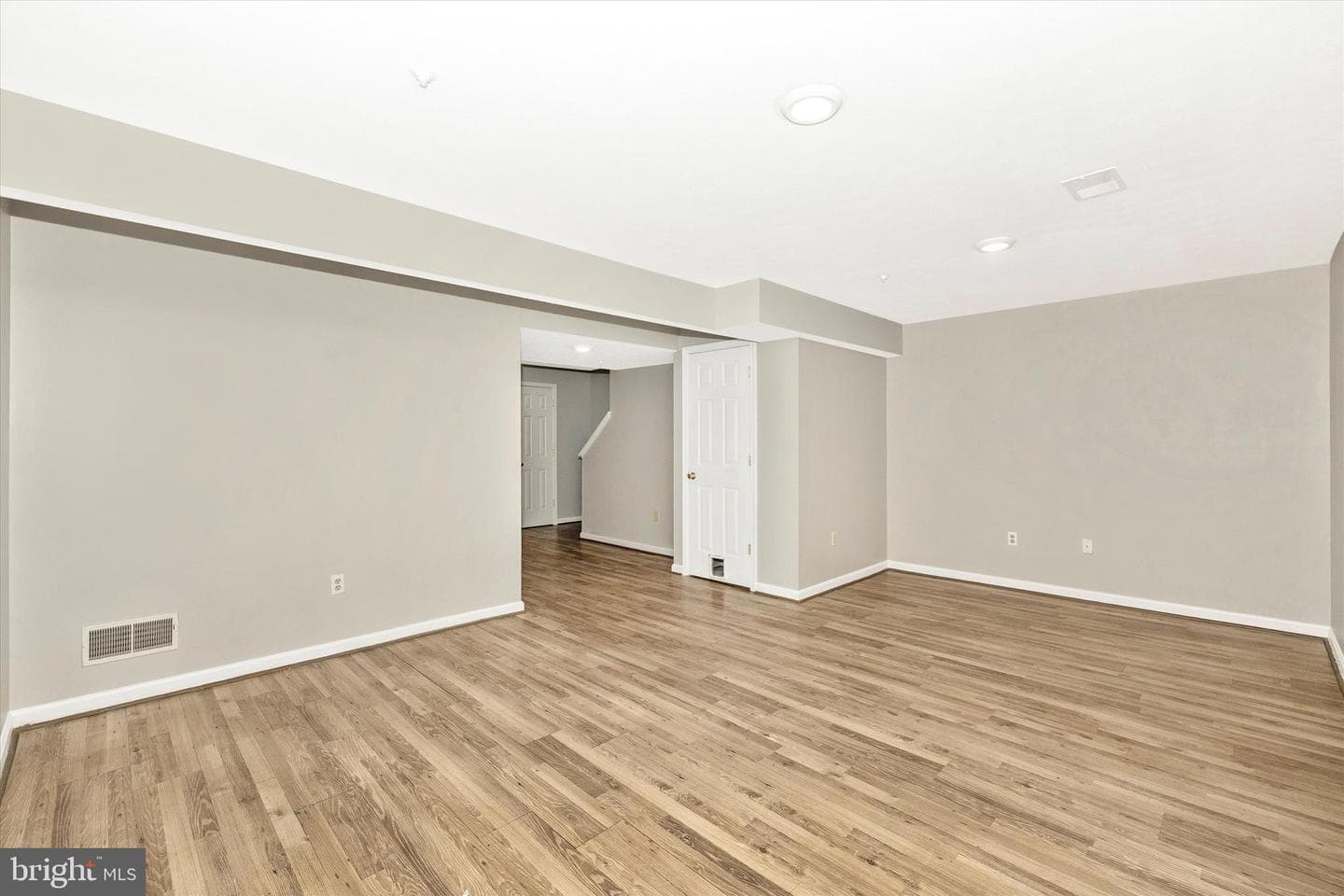 5655 Tessie Court photo 40