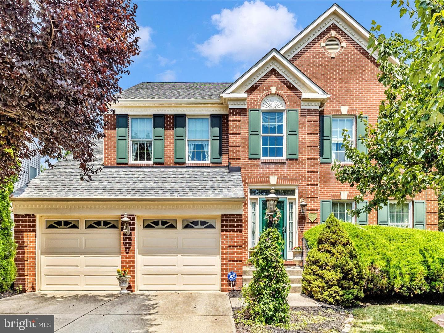 1405 Dagerwing Place