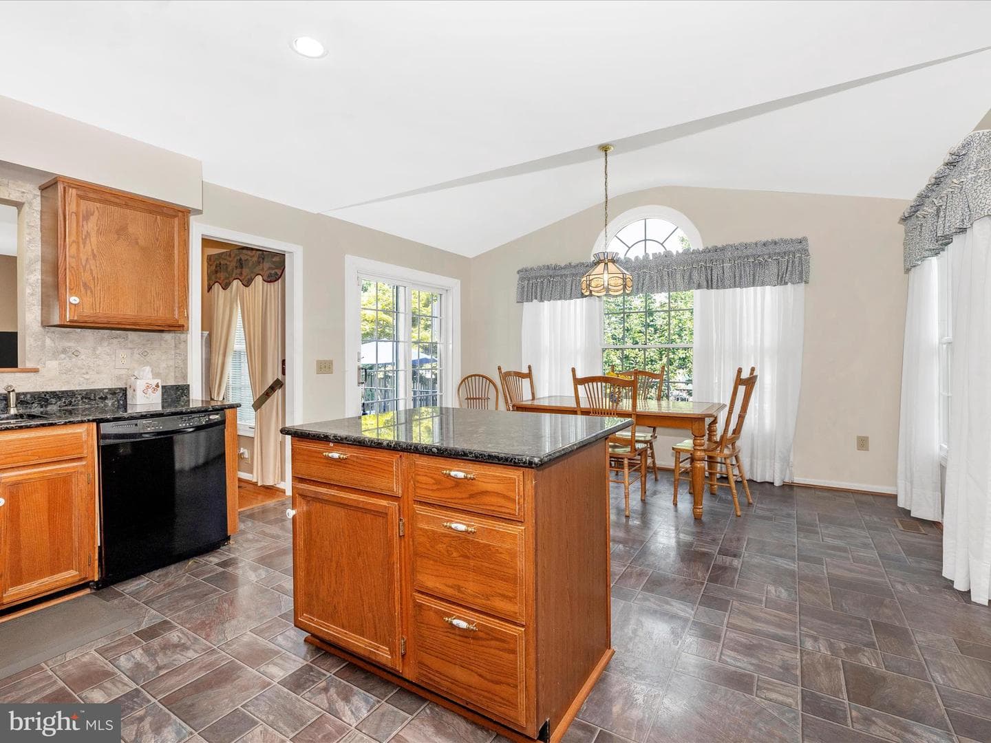 1405 Dagerwing Place photo 13