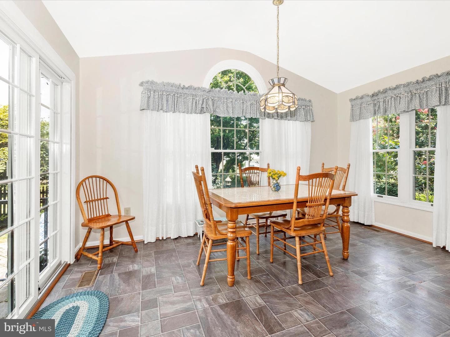 1405 Dagerwing Place photo 18