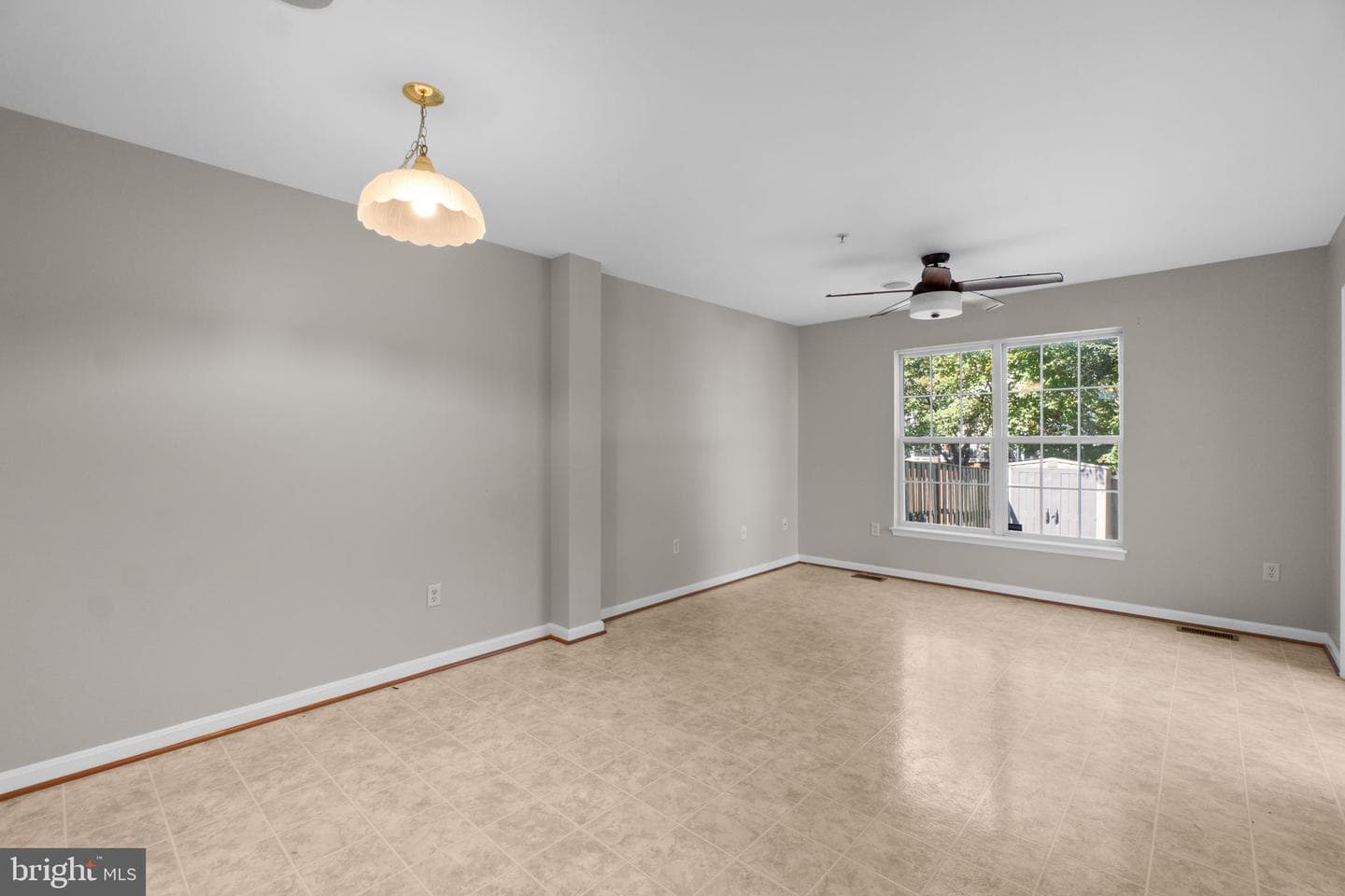 2033 Buell Drive photo 11