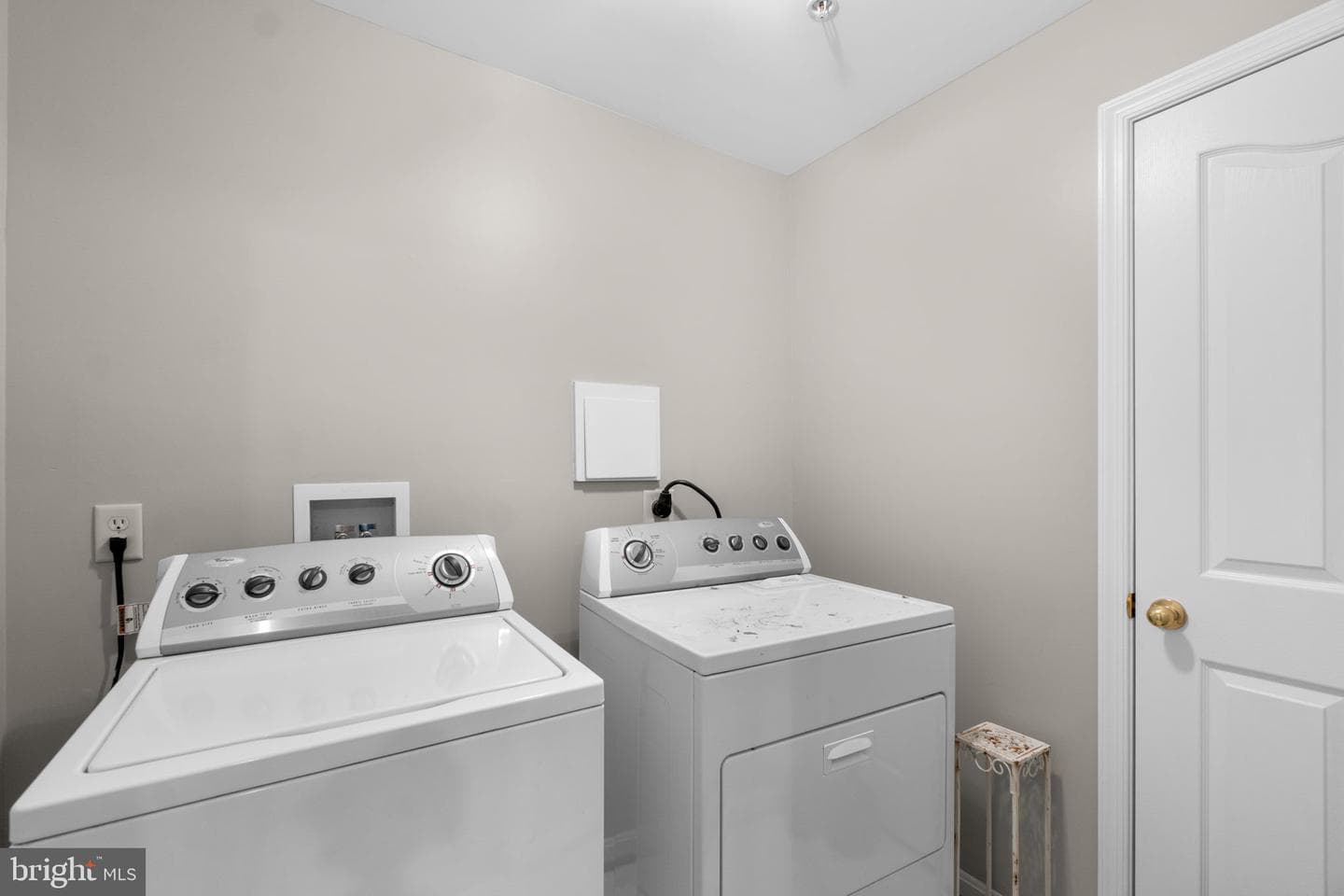 2033 Buell Drive photo 29