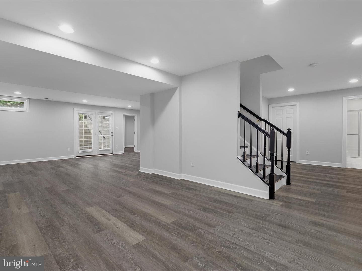 4006 Belgrave Circle photo 48