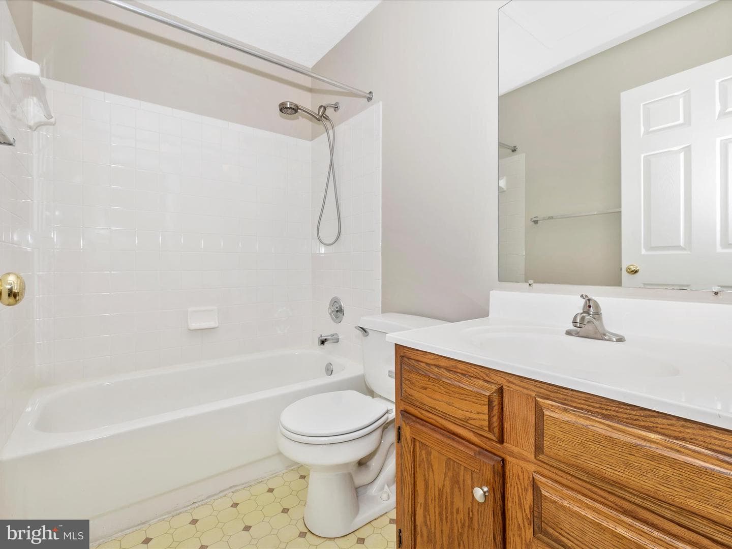 5220 Earles Court photo 25