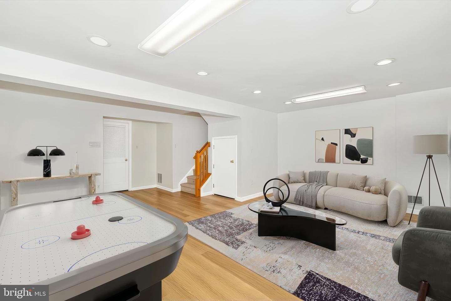 5220 Earles Court photo 29