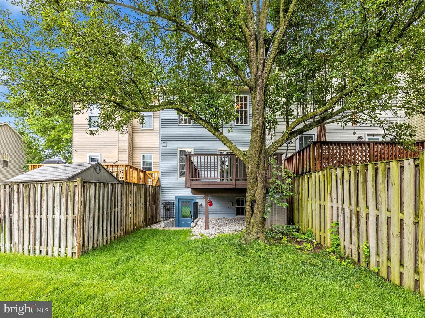 5220 Earles Court photo 39