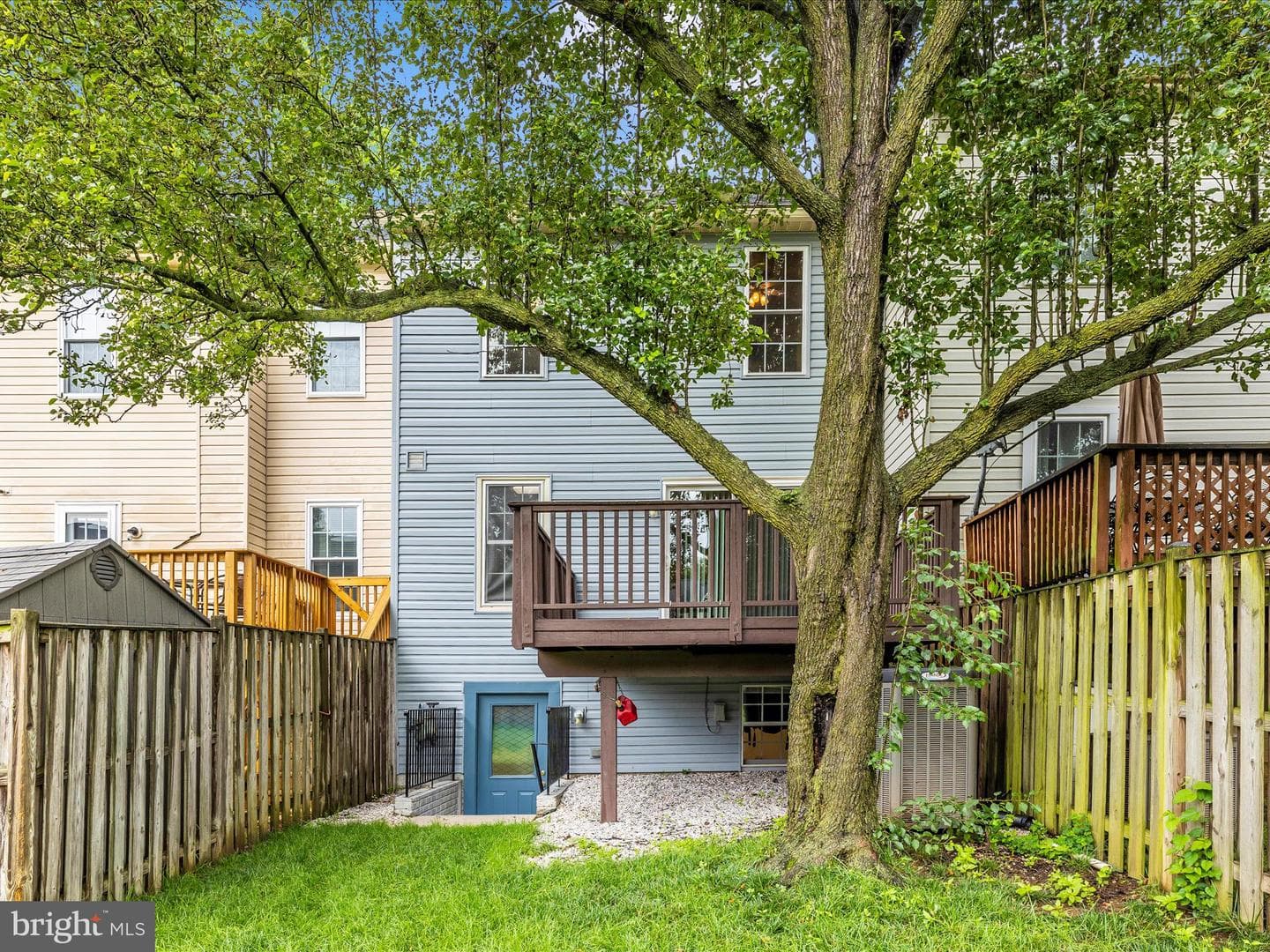 5220 Earles Court photo 44