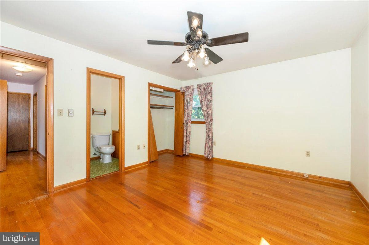 3901 Shadywood Court photo 18