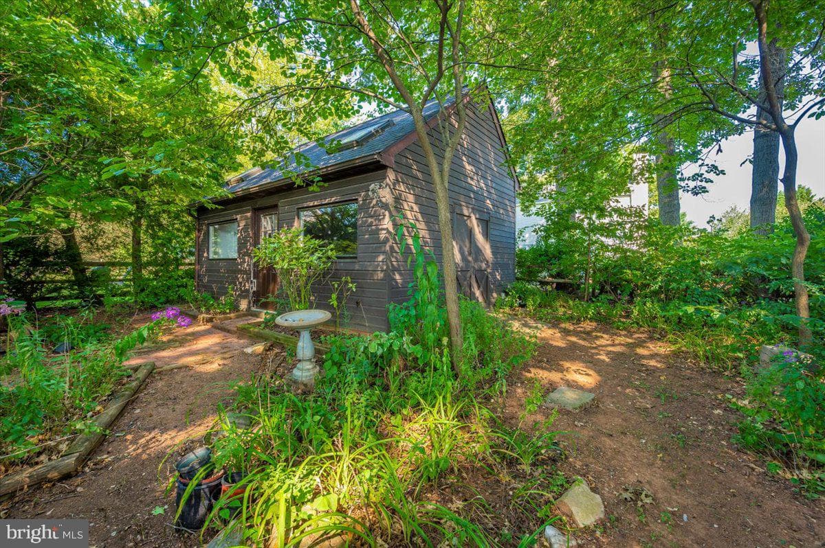 3901 Shadywood Court photo 54