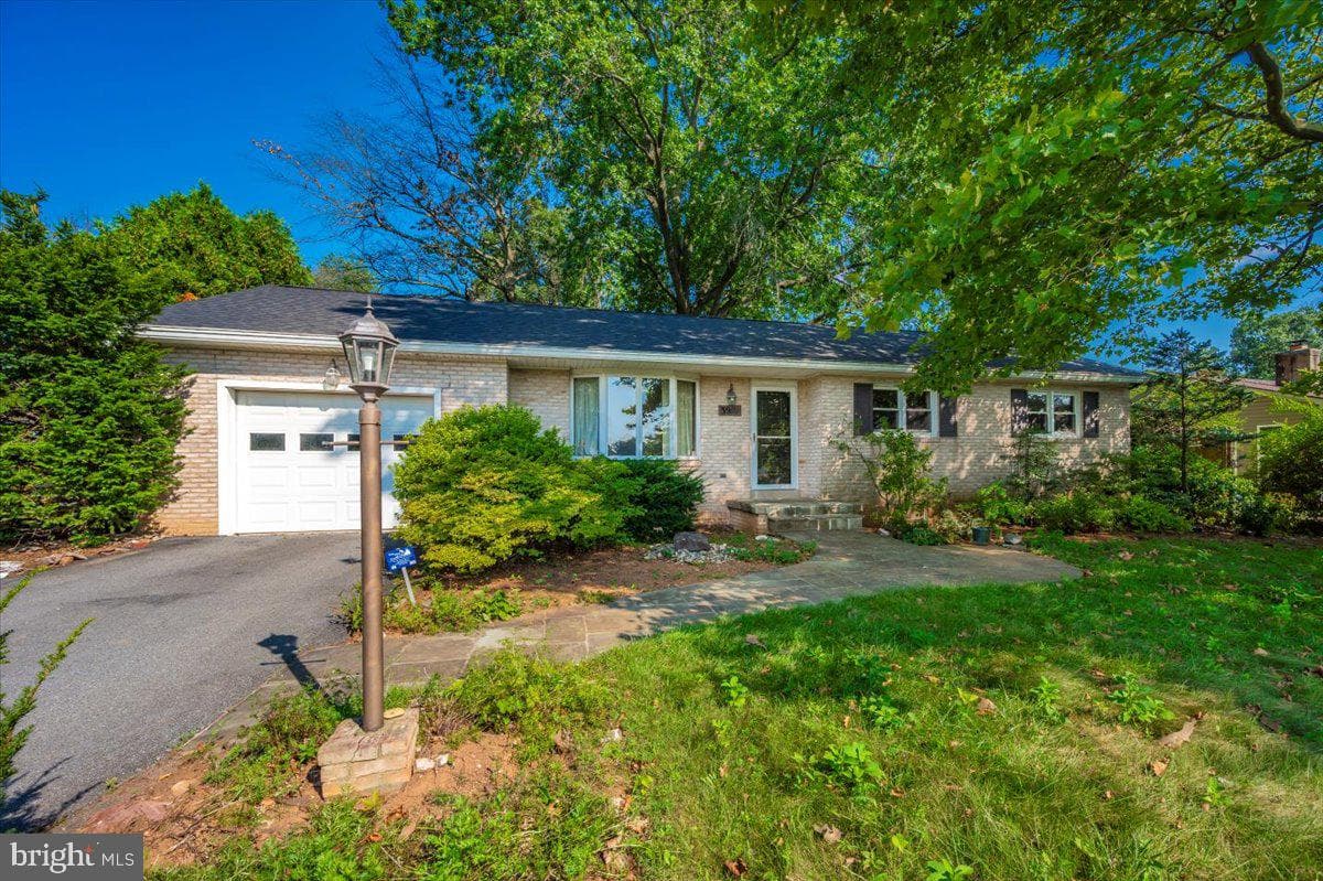 3901 Shadywood Court photo 57