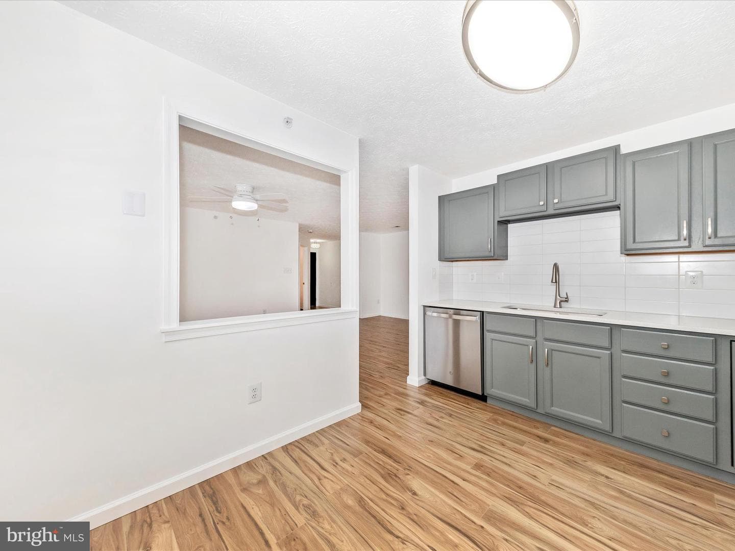 902 Blue Leaf Court #8 2d photo 21