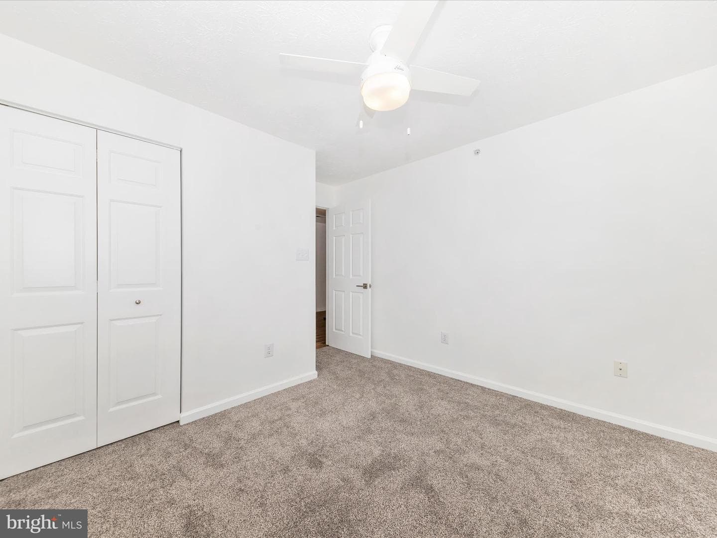 902 Blue Leaf Court #8 2d photo 33