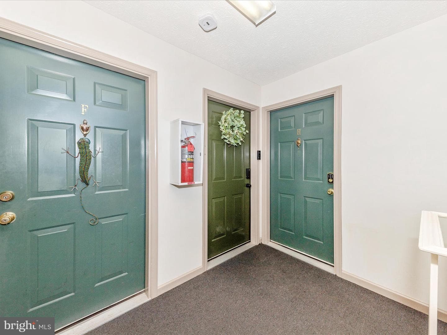 902 Blue Leaf Court #8 2d photo 37