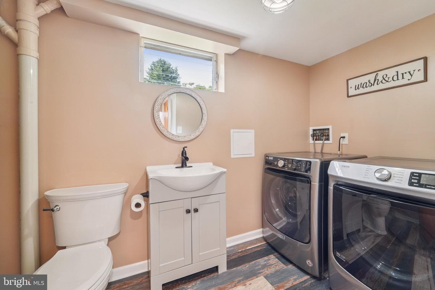 13714 Hillside Avenue photo 27
