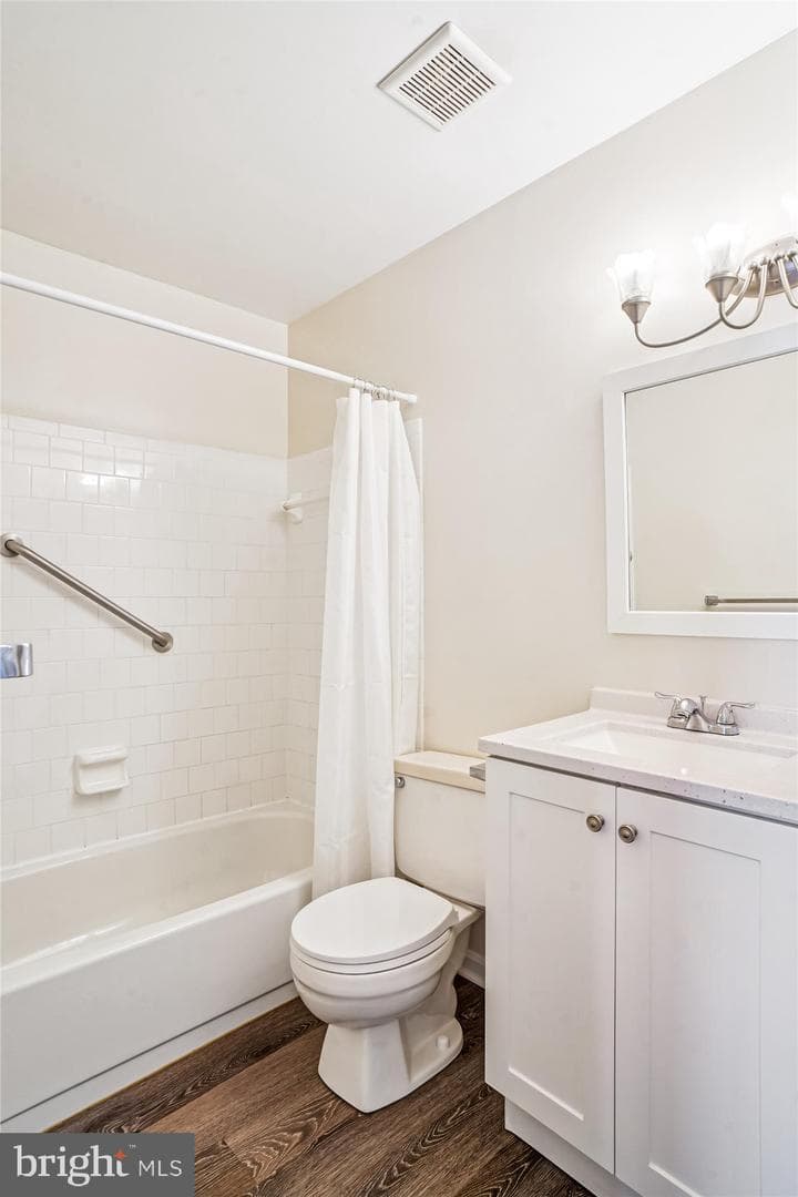 1403 Key Parkway #205c photo 27