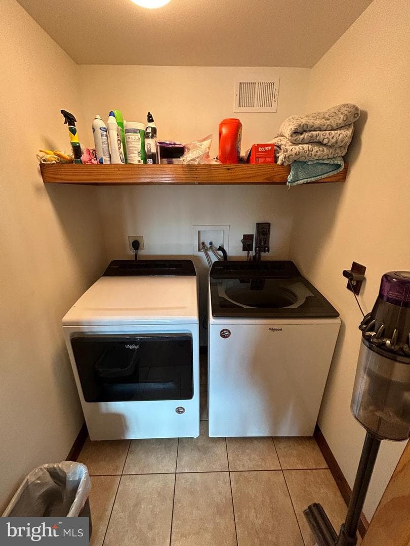14301 Tower Road photo 22