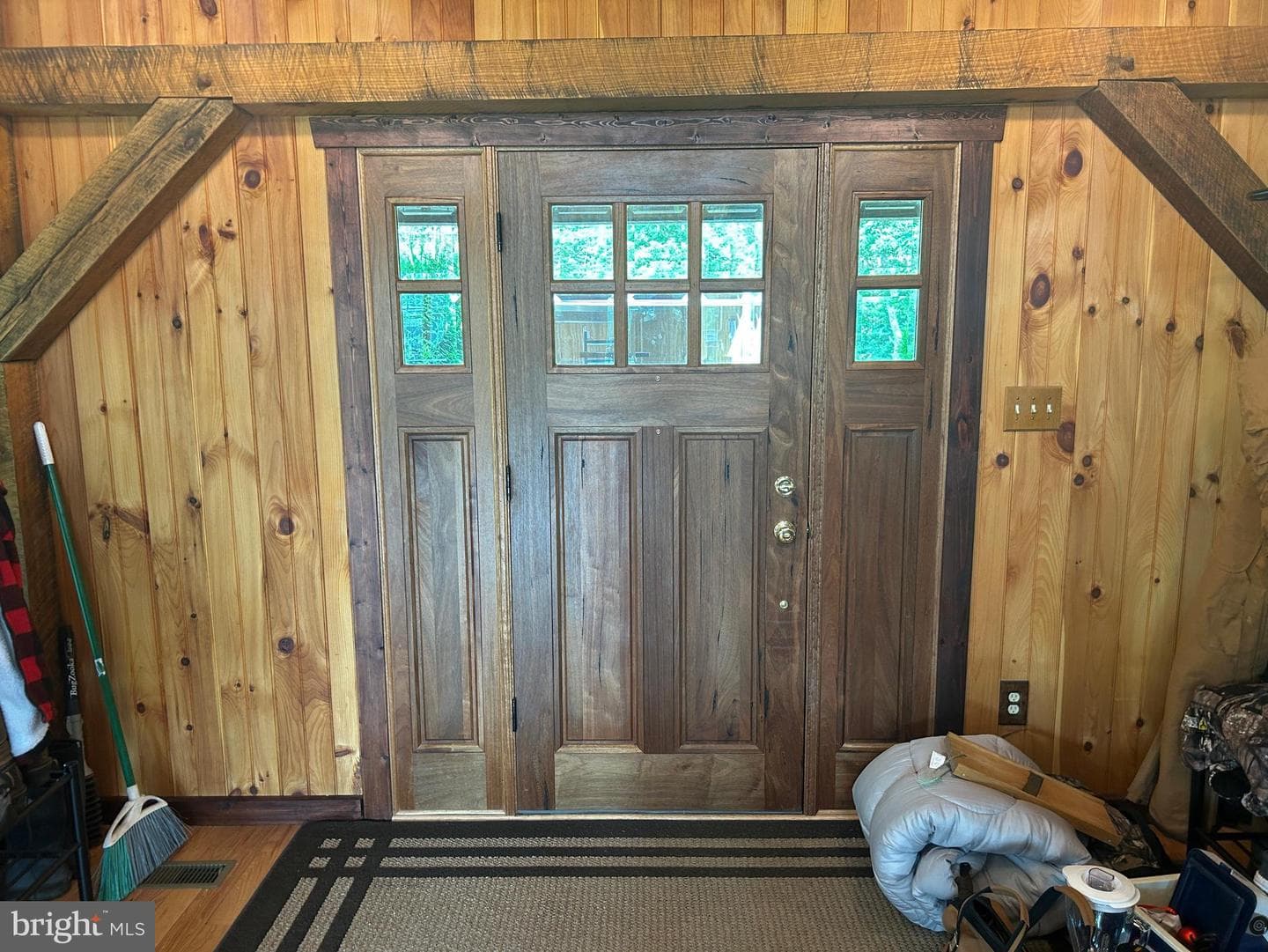 14301 Tower Road photo 31