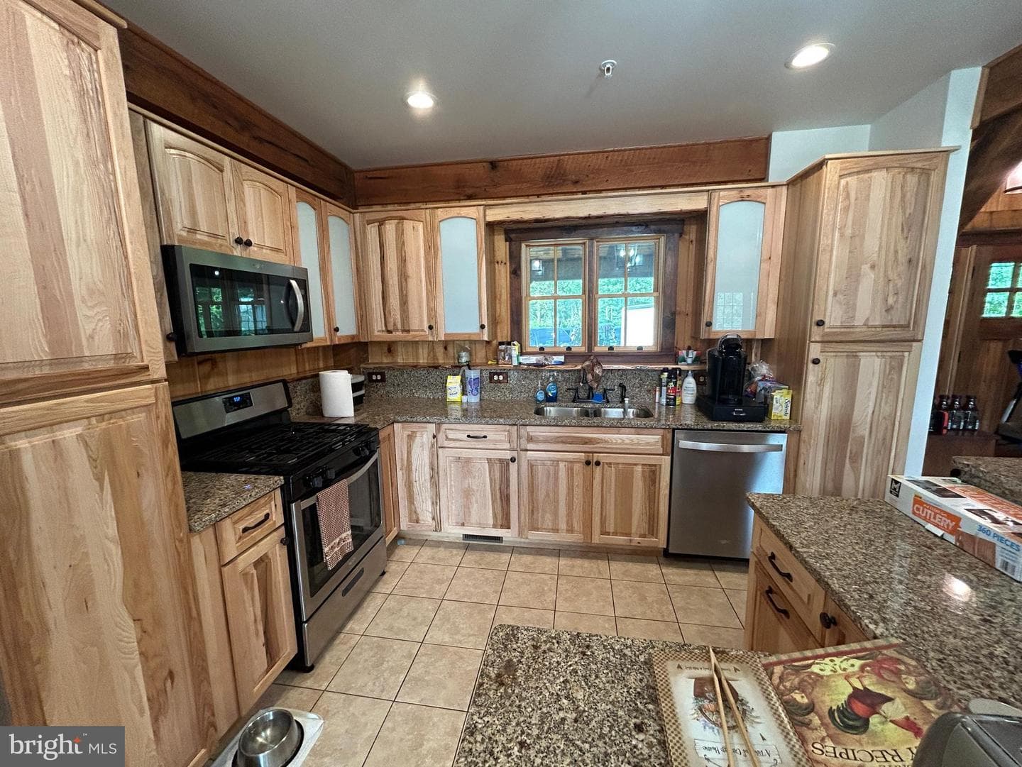 14301 Tower Road photo 7
