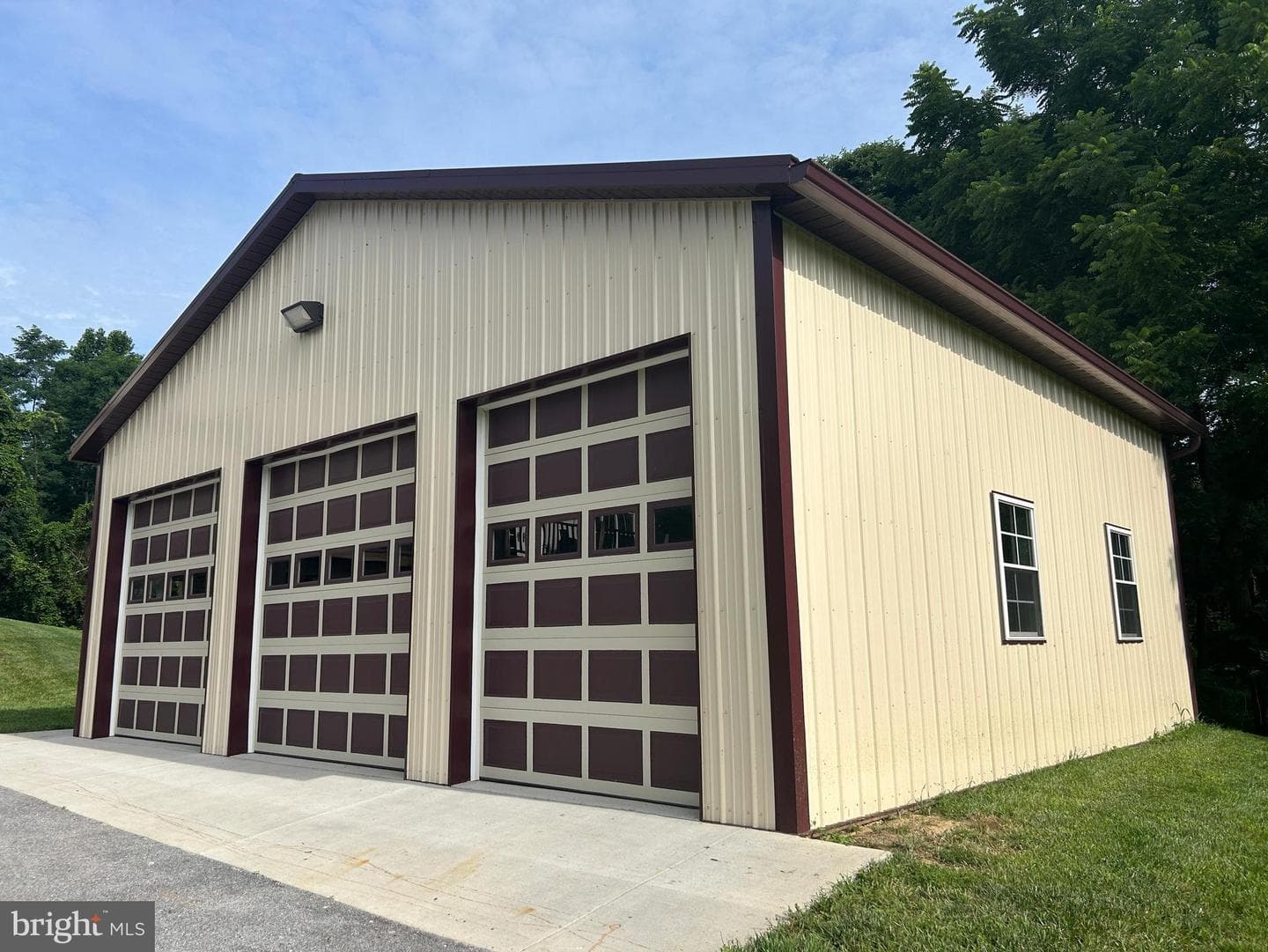 14301 Tower Road photo 86