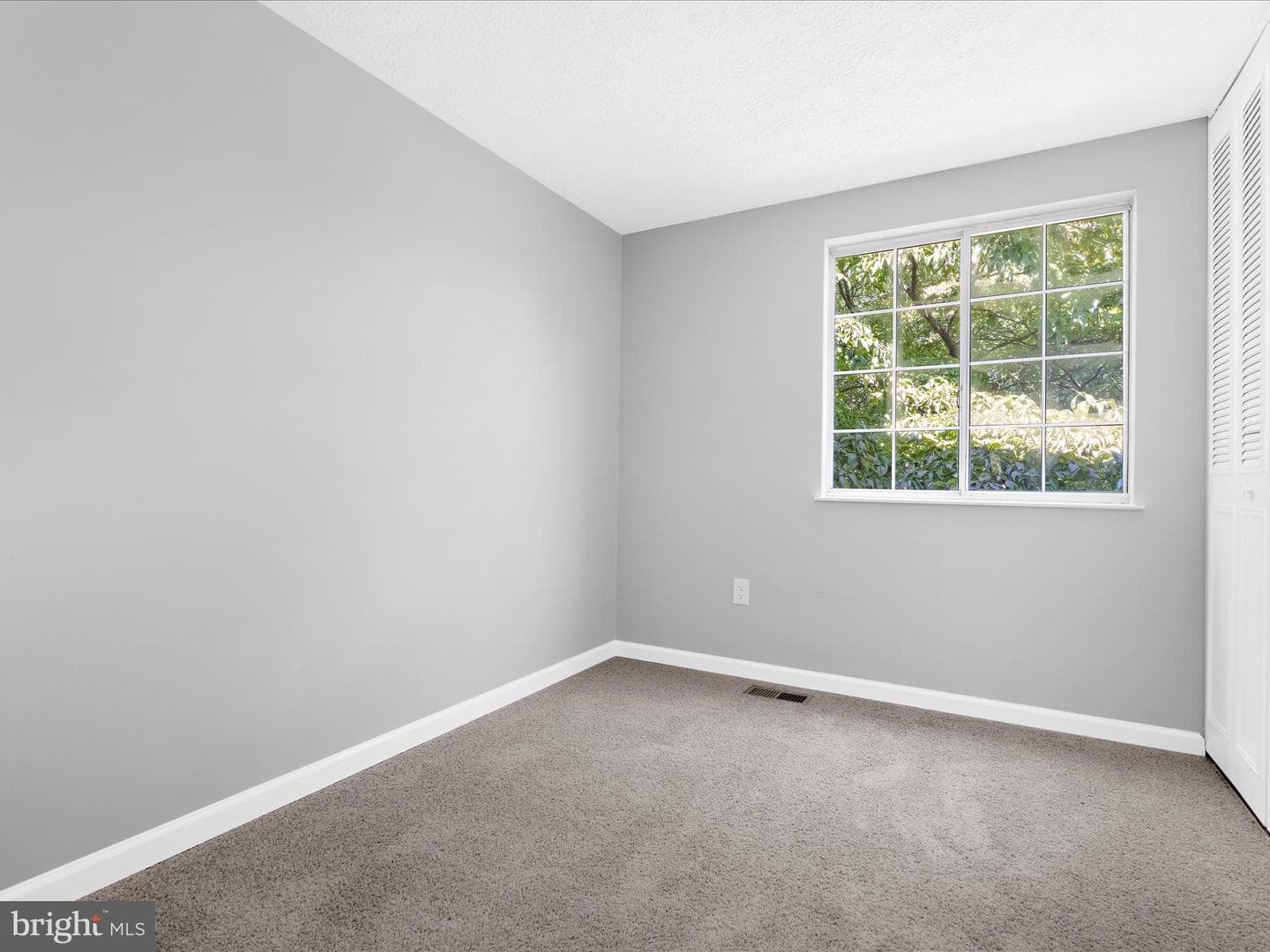 312 Heather Ridge Drive photo 18