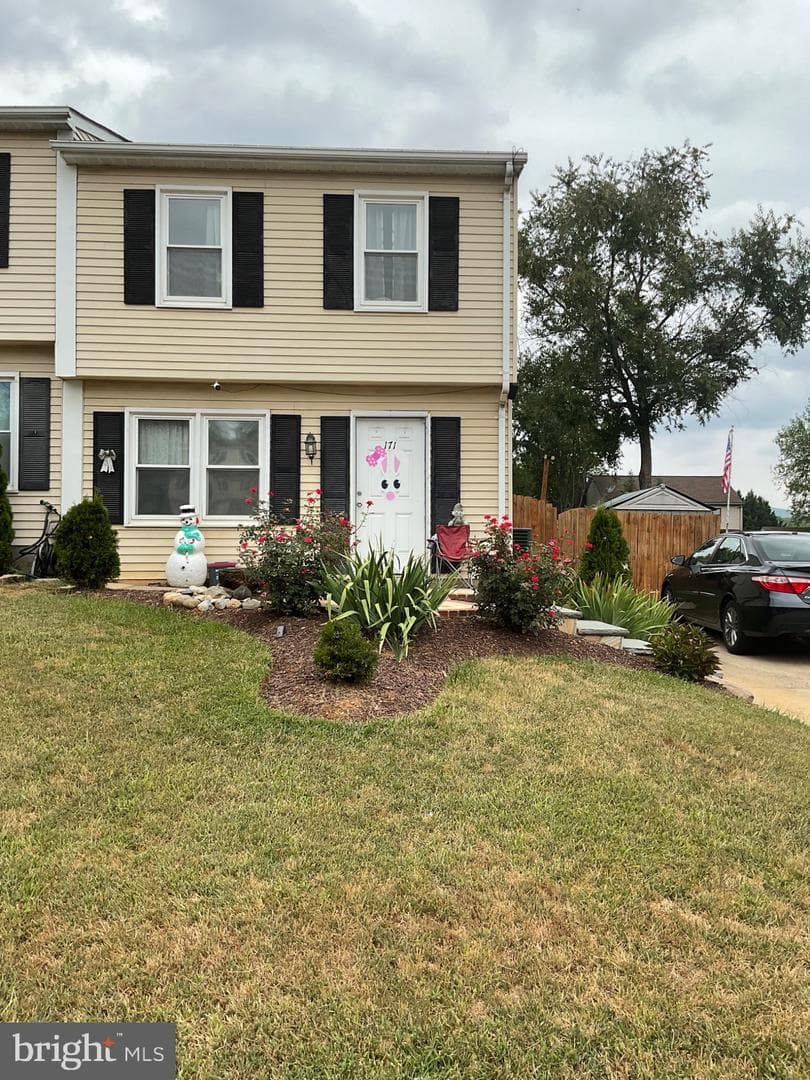 171 Stonegate Drive photo 1
