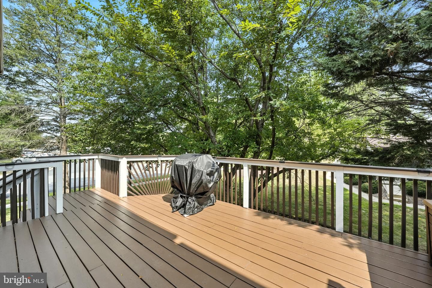 5702 Chase Court photo 11