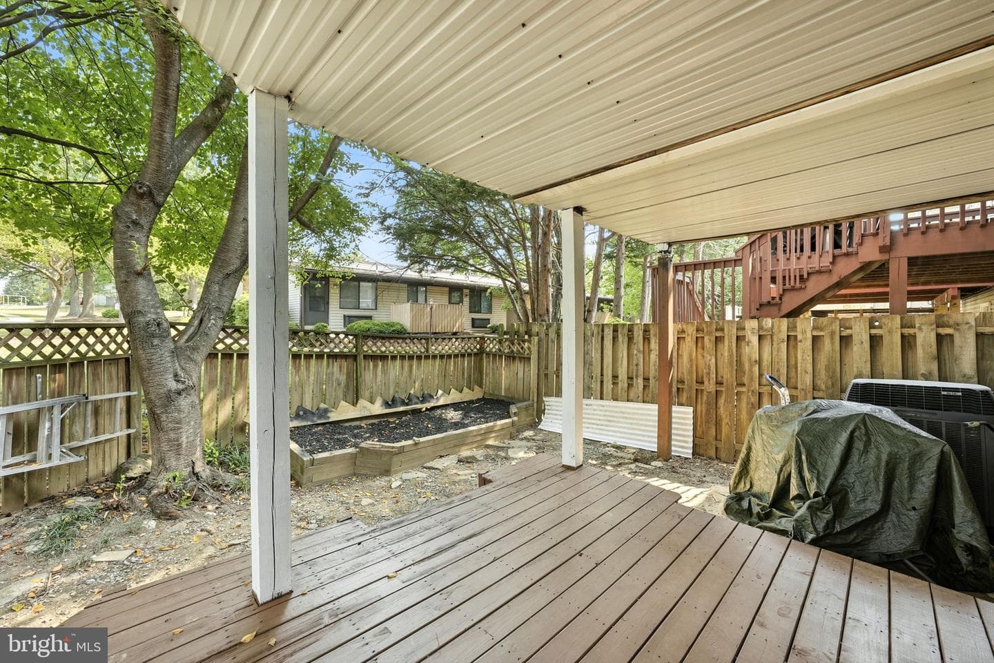 5702 Chase Court photo 12