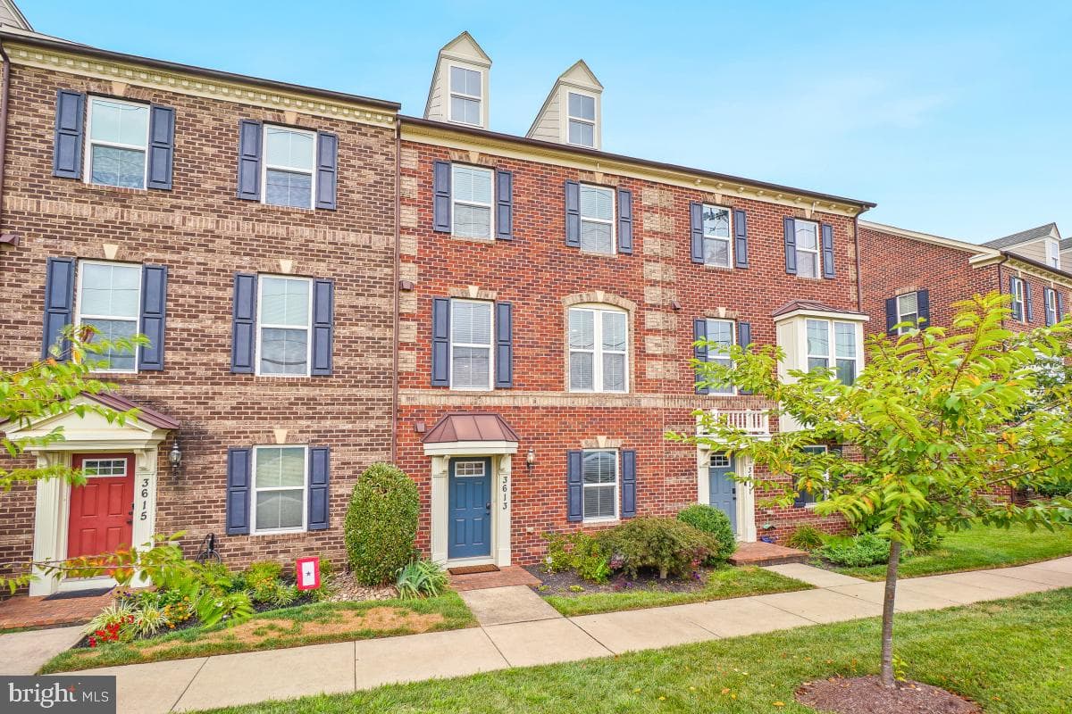 3613 Urbana Pike photo 1