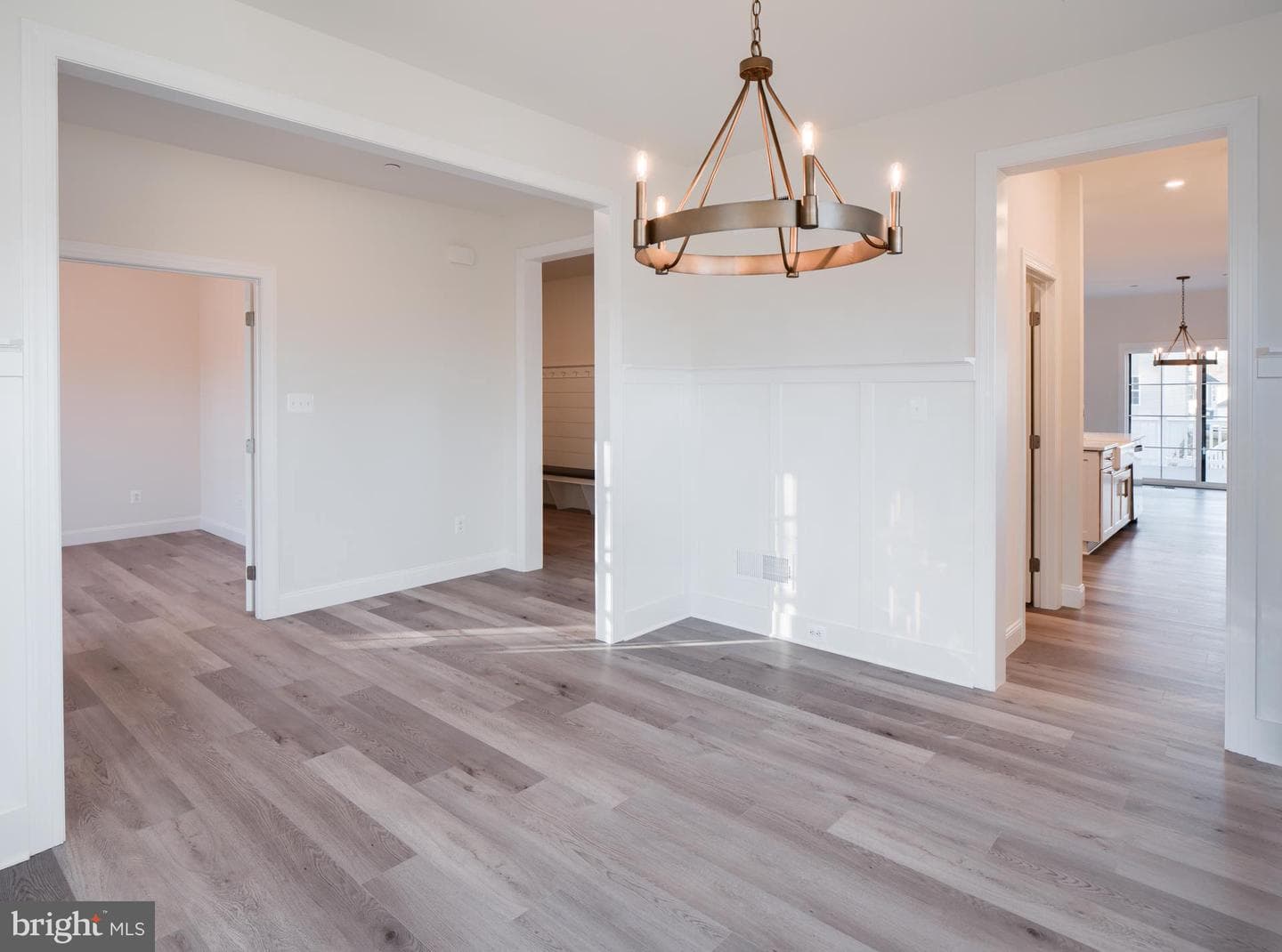 8528 Rocky Springs Road photo 9