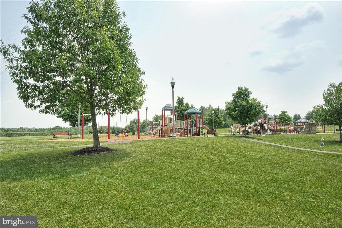 9047 Clendenin Way photo 130