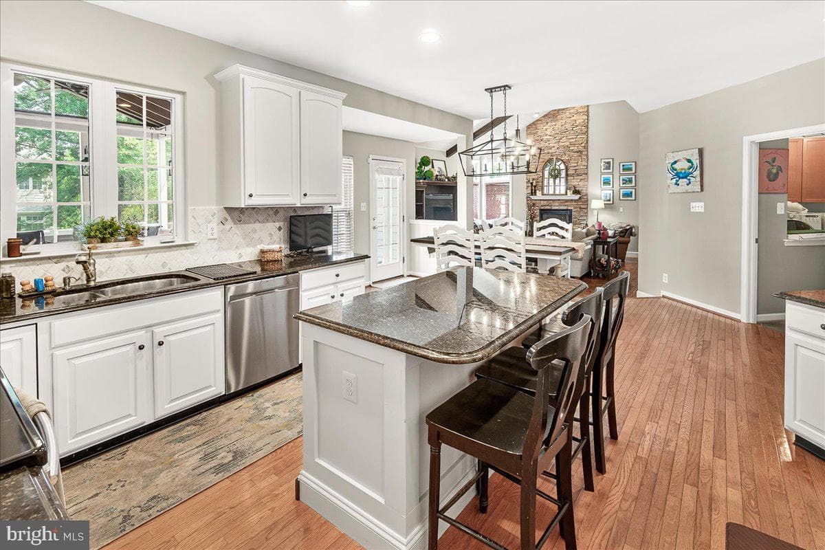 9047 Clendenin Way photo 20