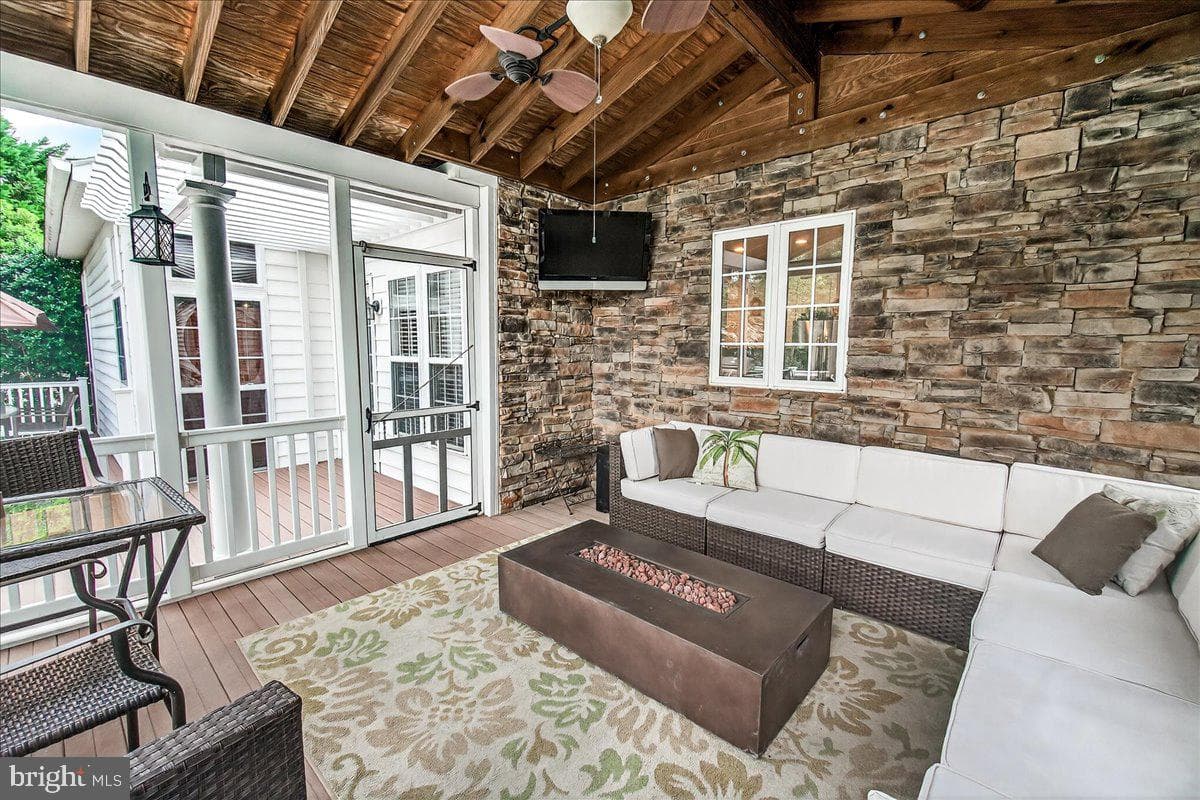 9047 Clendenin Way photo 53