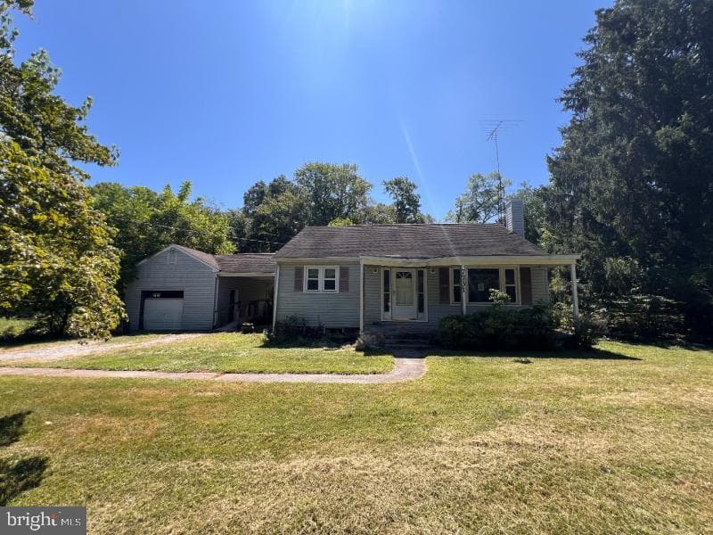 7731 Blue Mountain Road photo 1