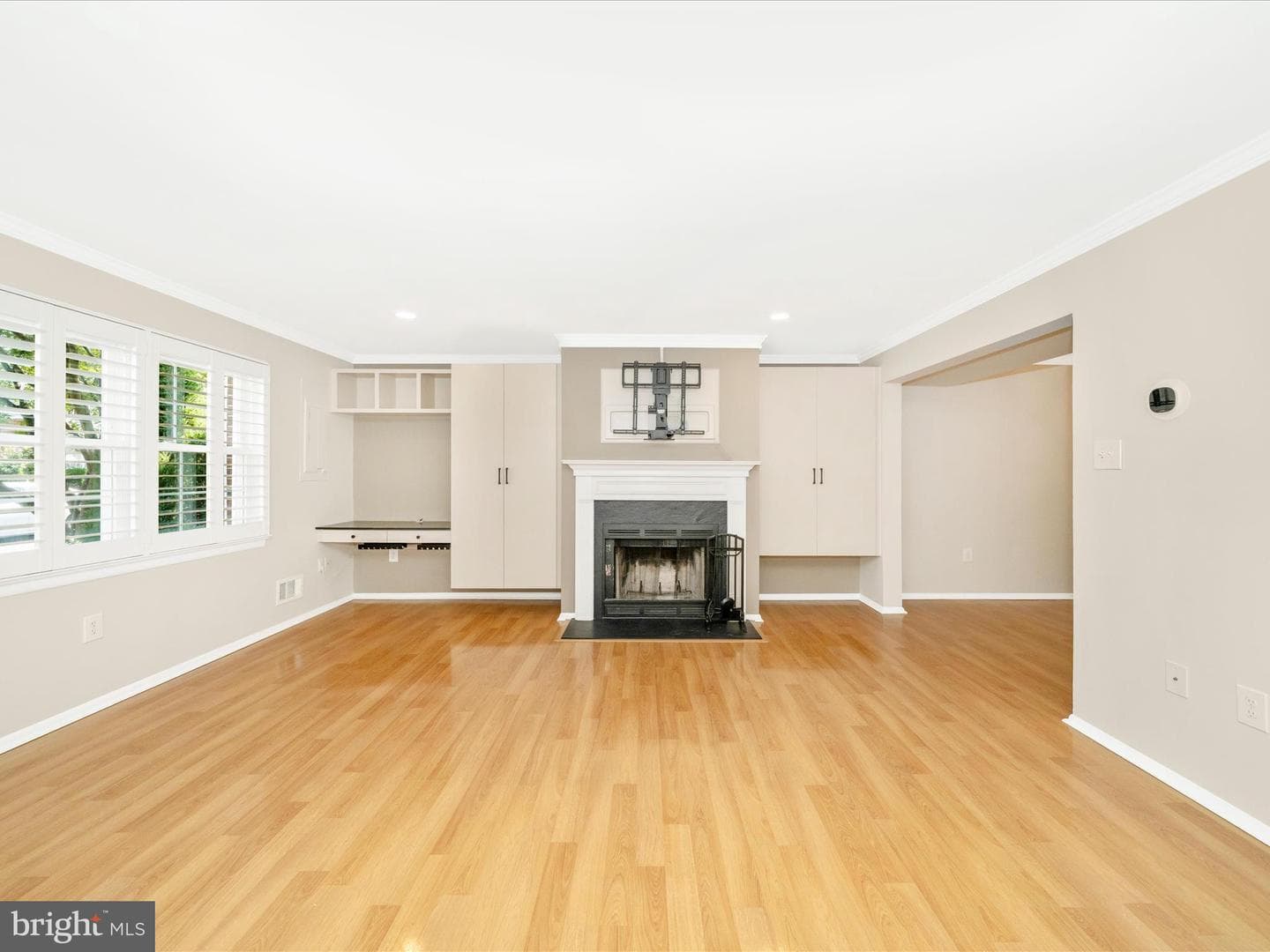 6915 Alex Court photo 10