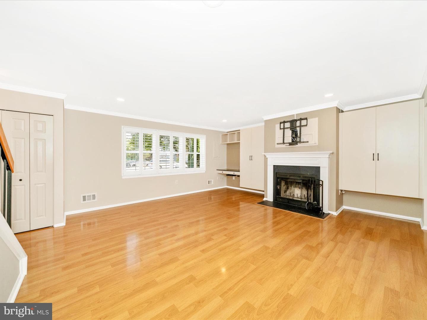 6915 Alex Court photo 6