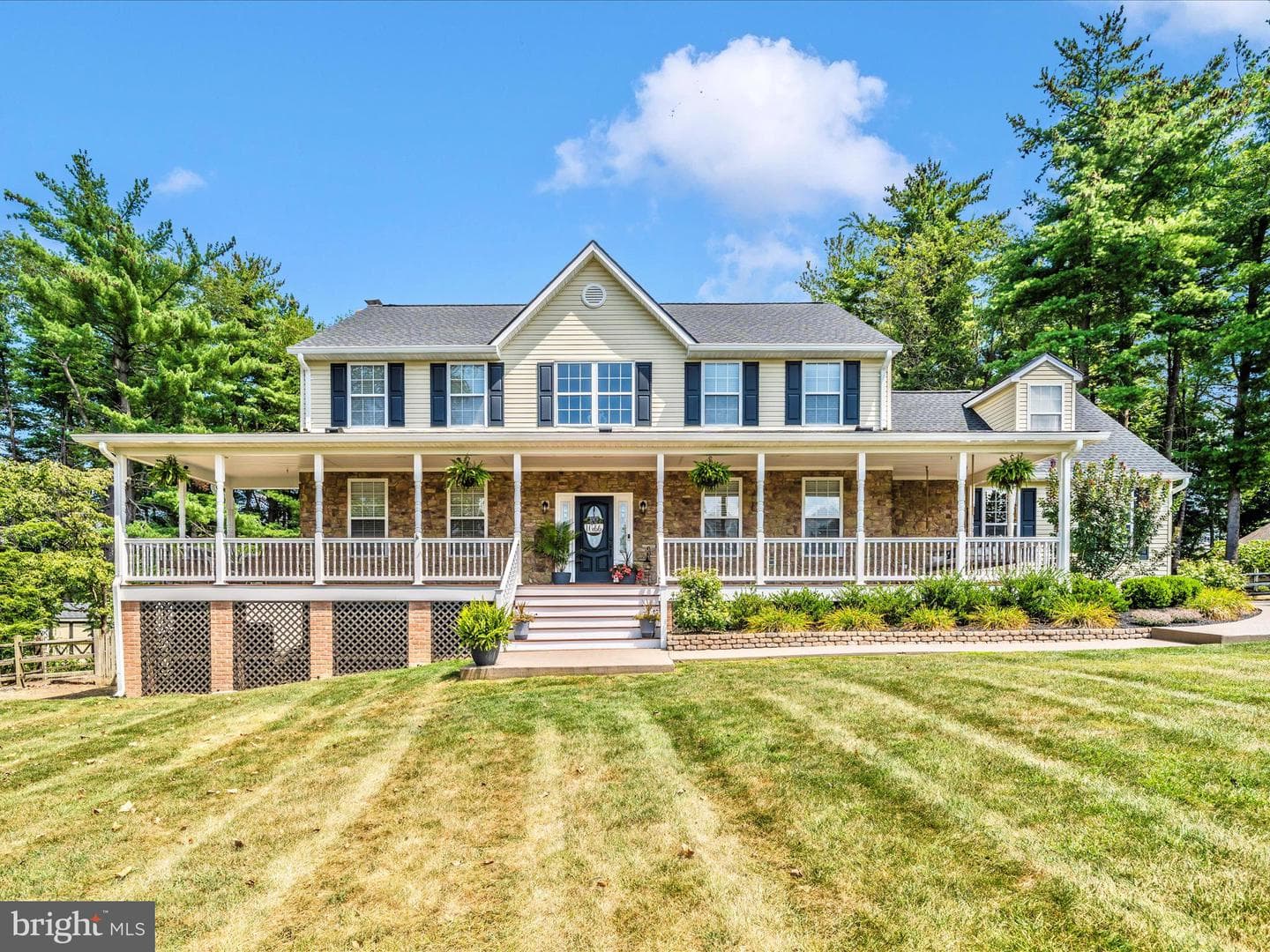 602 Scarlet Oak Court