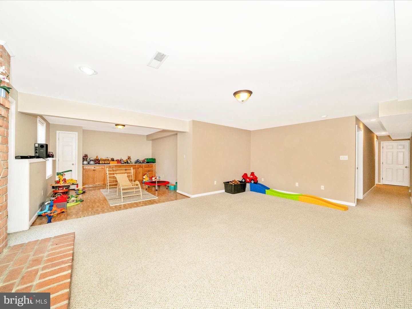 602 Scarlet Oak Court photo 43